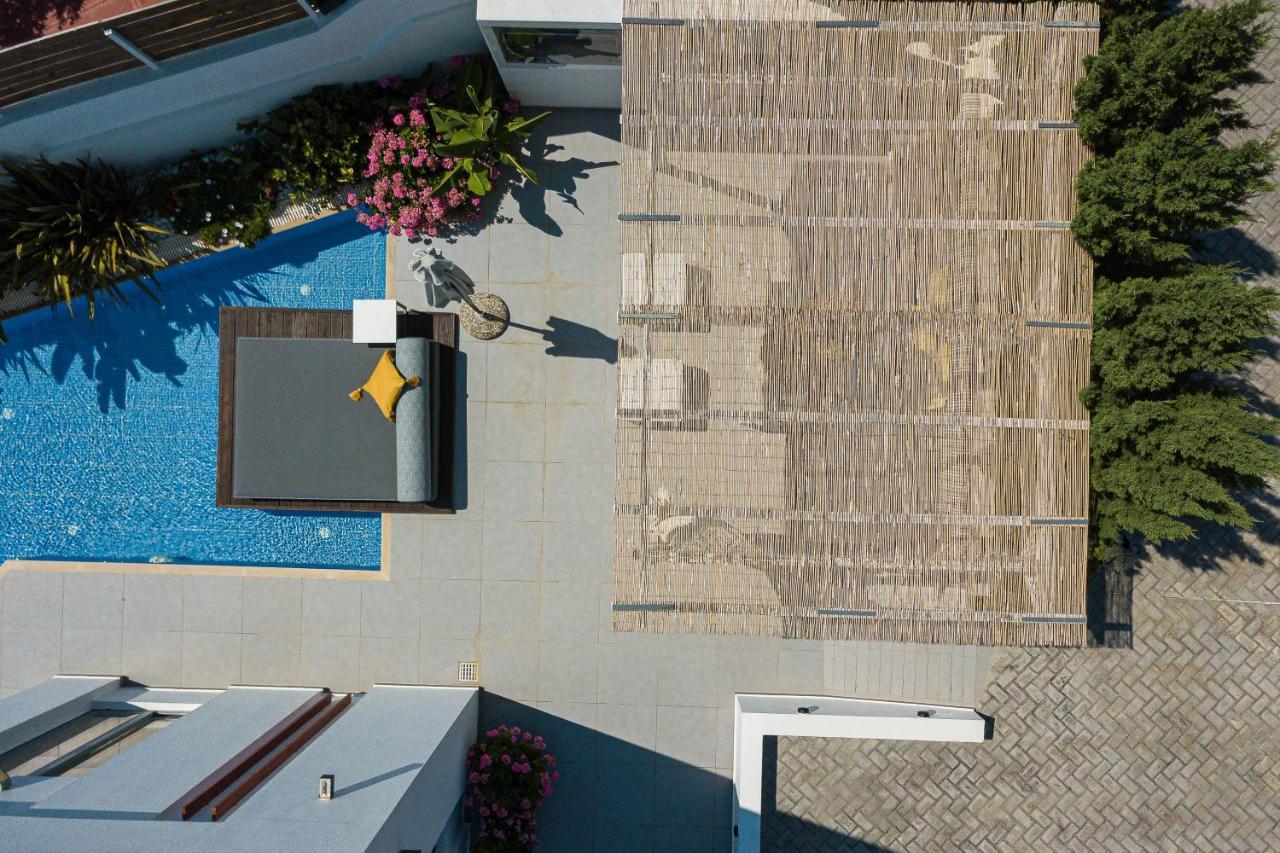 Chara Sensory Luxury Villa With Heated Pool & Gym, By Thinkvilla Pánormos Extérieur photo