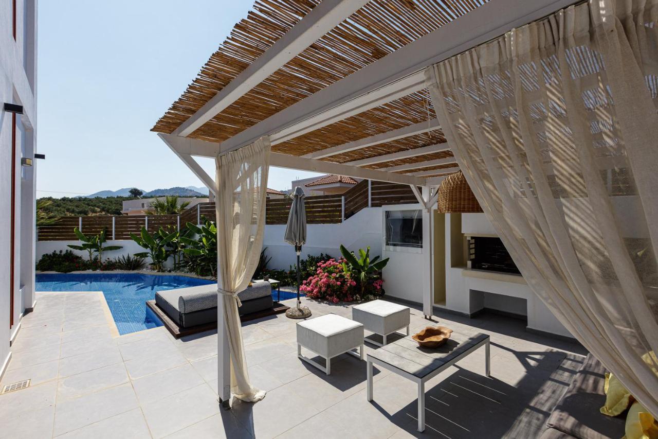 Chara Sensory Luxury Villa With Heated Pool & Gym, By Thinkvilla Pánormos Extérieur photo